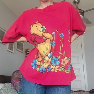 Red Winnie the Pooh Disney graphic T-shirt size XXL